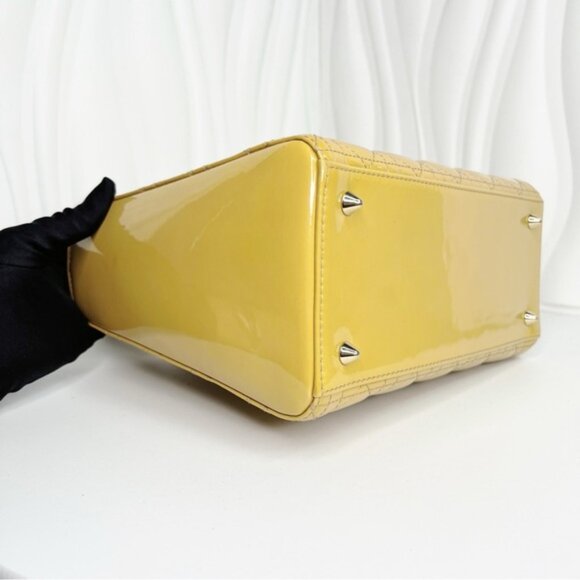 Christian Dior Medium Lady Dior - Picture 4 of 7
